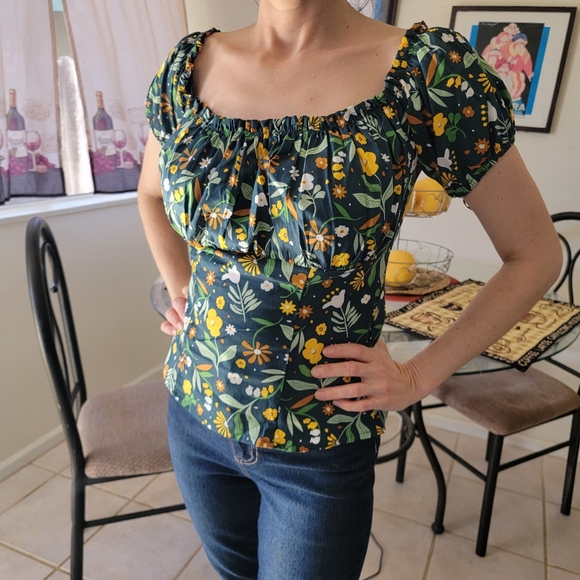 Modcloth x Collectif Peasant Top XS US 4 NWT - Picture 1 of 4